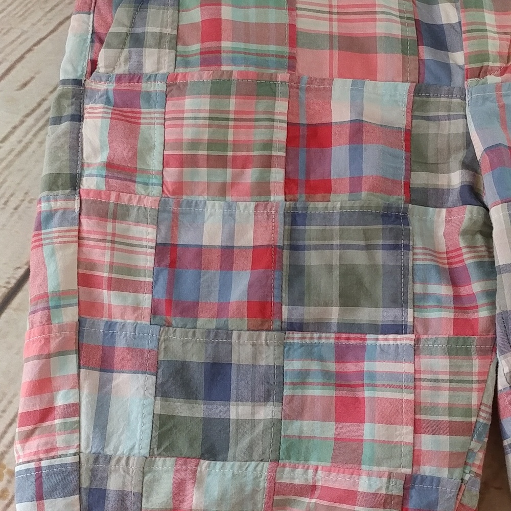 L.L. Bean Favorite Fit Plaid Shorts Size 10 - Picture 8 of 8